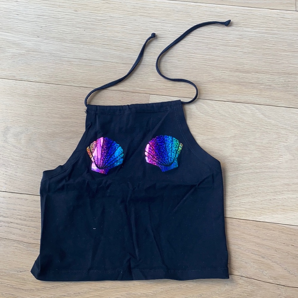 Seashell nipple black halter top
